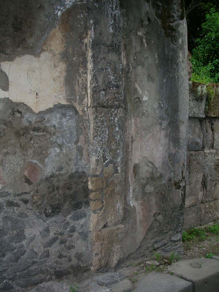 Nola Gate, Pompeii. May 2010. Detail from north side of gate at west end. Photo courtesy of Ivo van der Graaff.