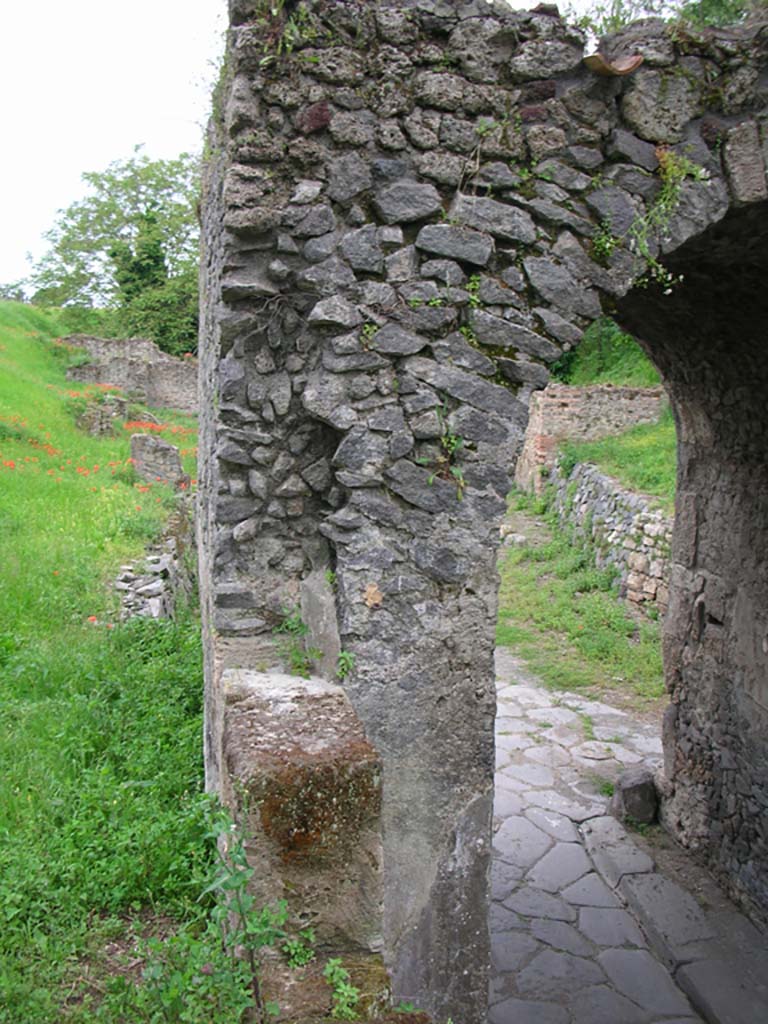 Nola Gate, Pompeii. May 2010. Looking towards west end of south wall. Photo courtesy of Ivo van der Graaff.