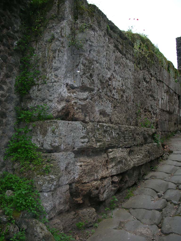 Nola Gate, Pompeii. May 2010. 
Looking west along south wall from east end. Photo courtesy of Ivo van der Graaff.
