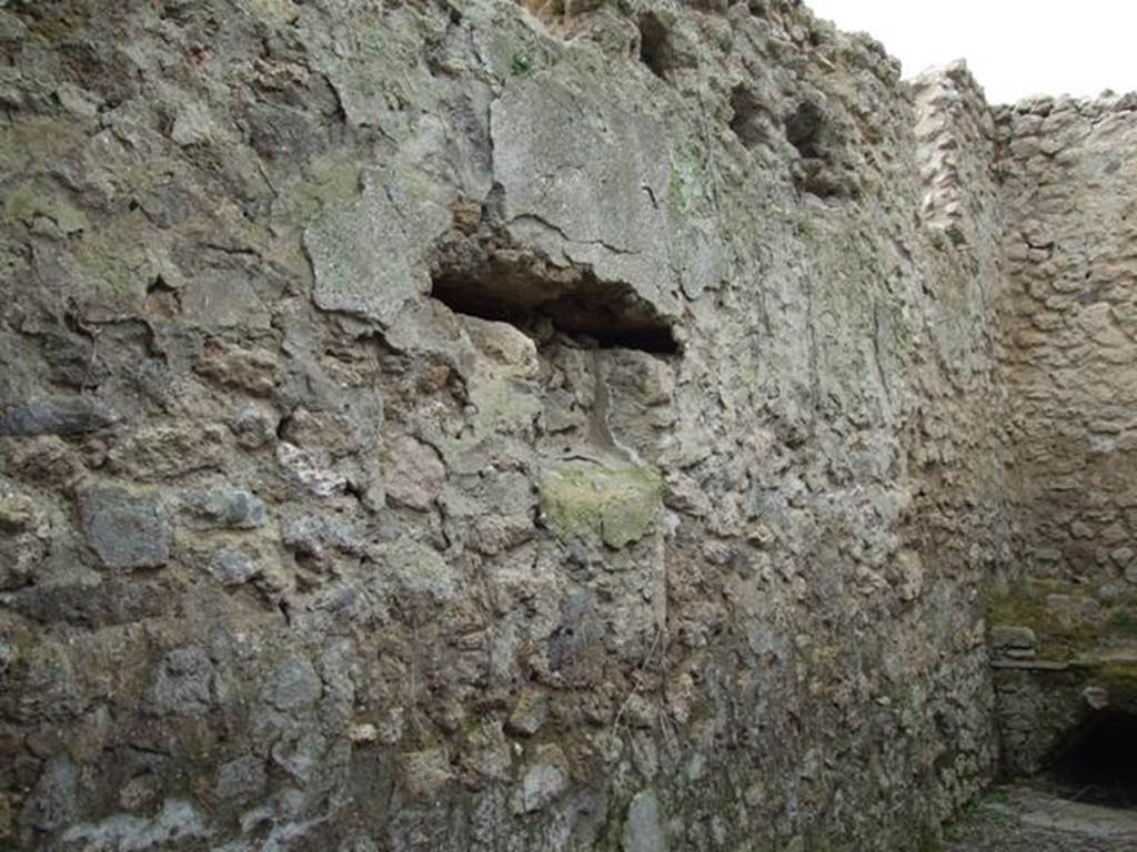 III.4.3  Pompeii.  March 2009. Room 6.  Kitchen and Latrine.  West wall.