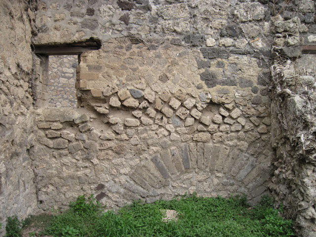 I.3.29 Pompeii.  March 2009. Room 3.  North west corner.