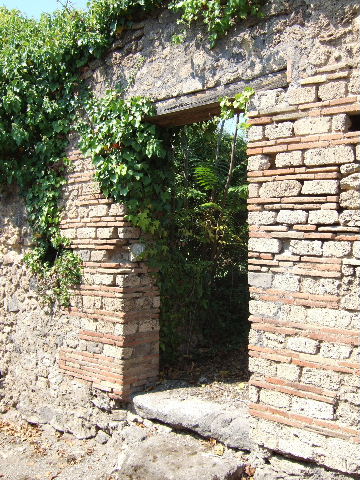 I.3.30 Pompeii.  March 2009. Room 1. Kitchen and Latrine. North west corner.