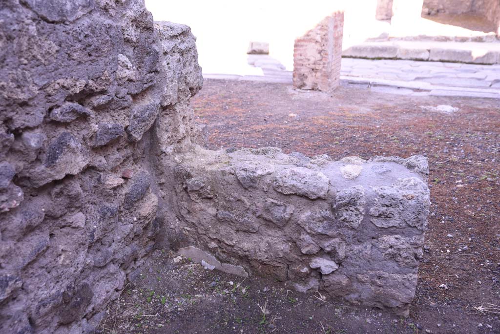 I.4.24 Pompeii. October 2019. Looking north to west side of dividing wall between rear room and shop. 
Foto Tobias Busen, ERC Grant 681269 DCOR.

