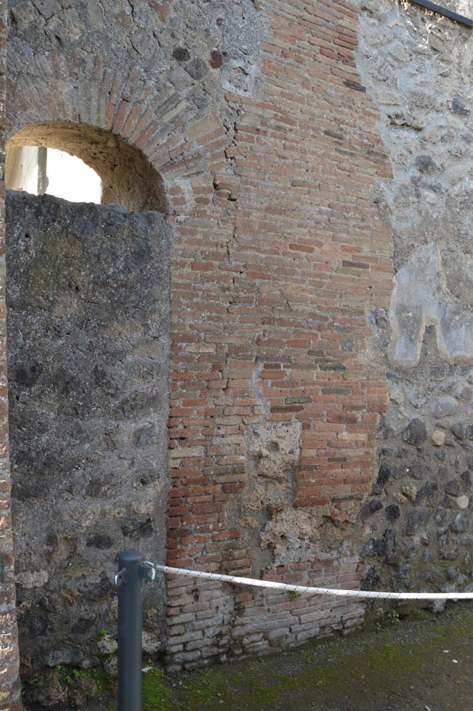 I.6.16 Pompeii. March 2018. West wall, from entrance doorway. 
Foto Taylor Lauritsen, ERC Grant 681269 DÉCOR.
