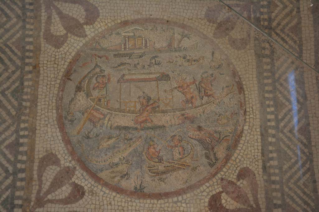 I.7.1 Pompeii. October 2019. Mosaic emblema from centre of floor in triclinium, with Nile scene.
Foto Annette Haug, ERC Grant 681269 DÉCOR.
