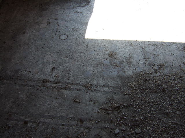 I.11.12 Pompeii.  September 2005.  Looking east across Garden.