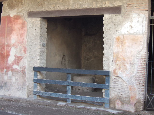 I.12.5                                Wall plaster between                          I.12.4
