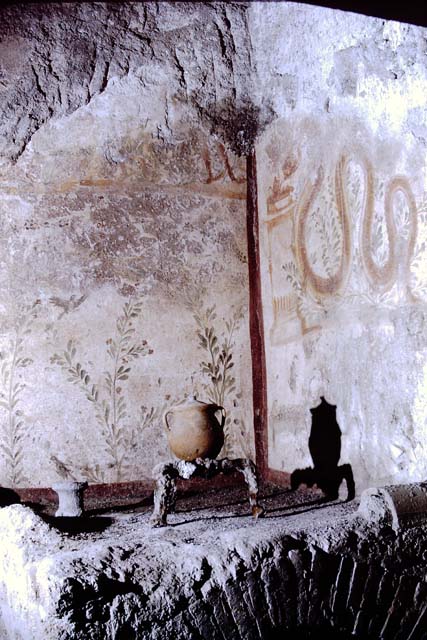 I.12.8 Pompeii.  March 2009.   Room 9.  North west corner.