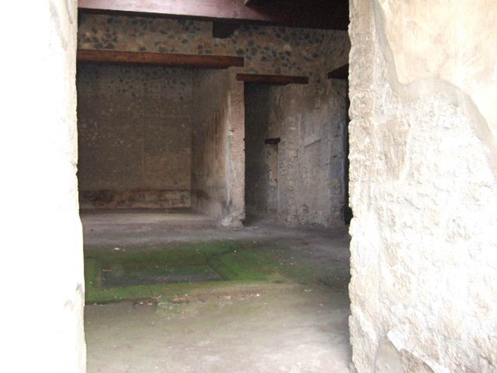 I.15.1 Pompeii. December 2005. Looking south across atrium towards tablinum and corridor to rear.

