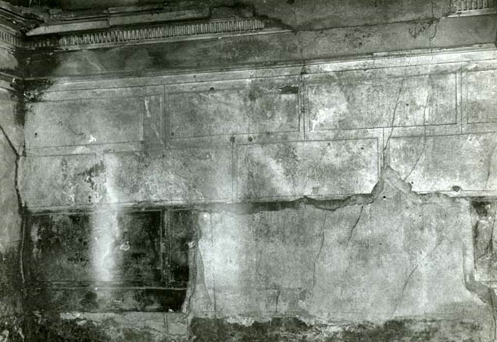 I.15.1 Pompeii. 1968.  House, back N wall.  Photo courtesy of Anne Laidlaw.
American Academy in Rome, Photographic Archive. Laidlaw collection _P_68_4_1.

