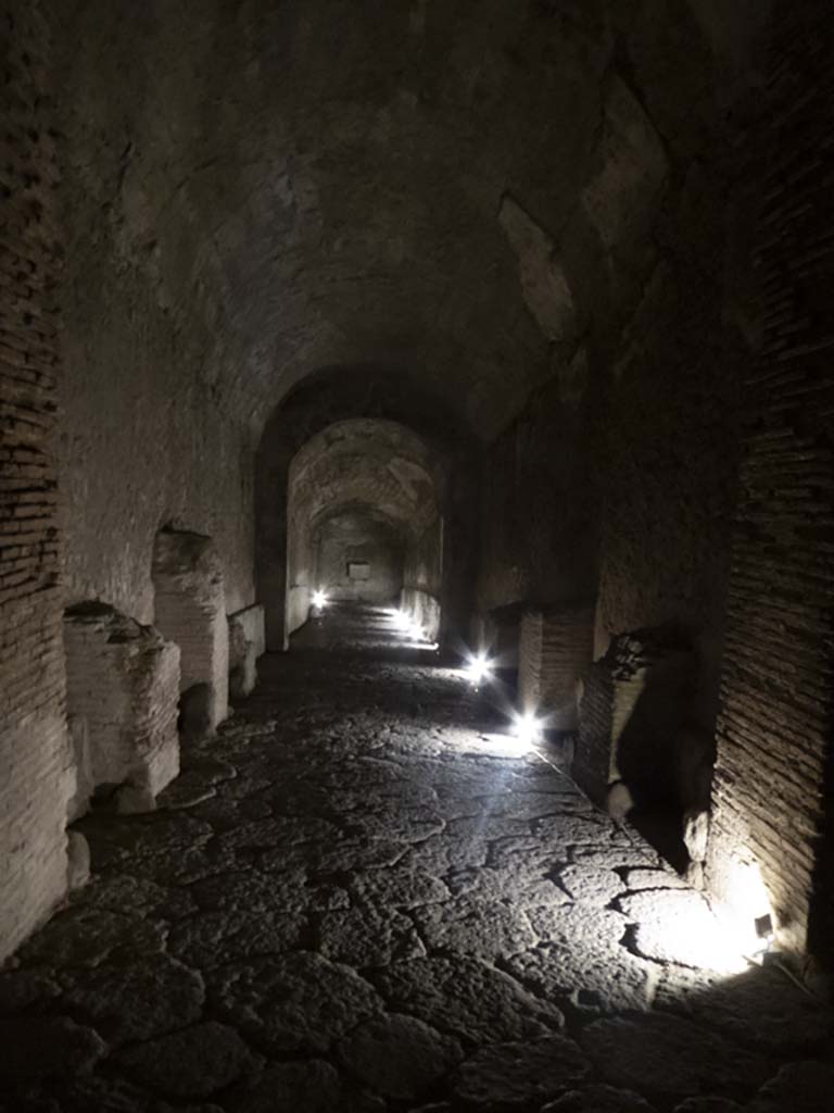 II.6 Pompeii. September 2017. 
Looking along corridor at south end of arena from entrance on west side.
Foto Annette Haug, ERC Grant 681269 DÉCOR.

