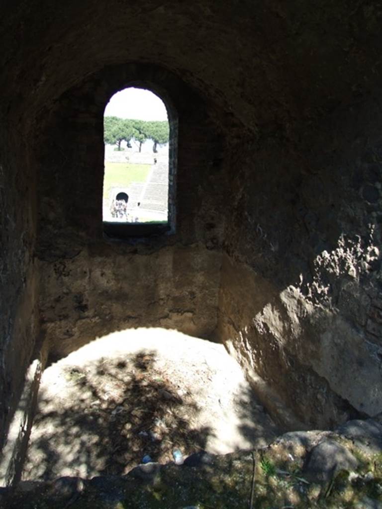 II.6 Pompeii. March 2009. Arched vomitoria of Amphitheatre.  
