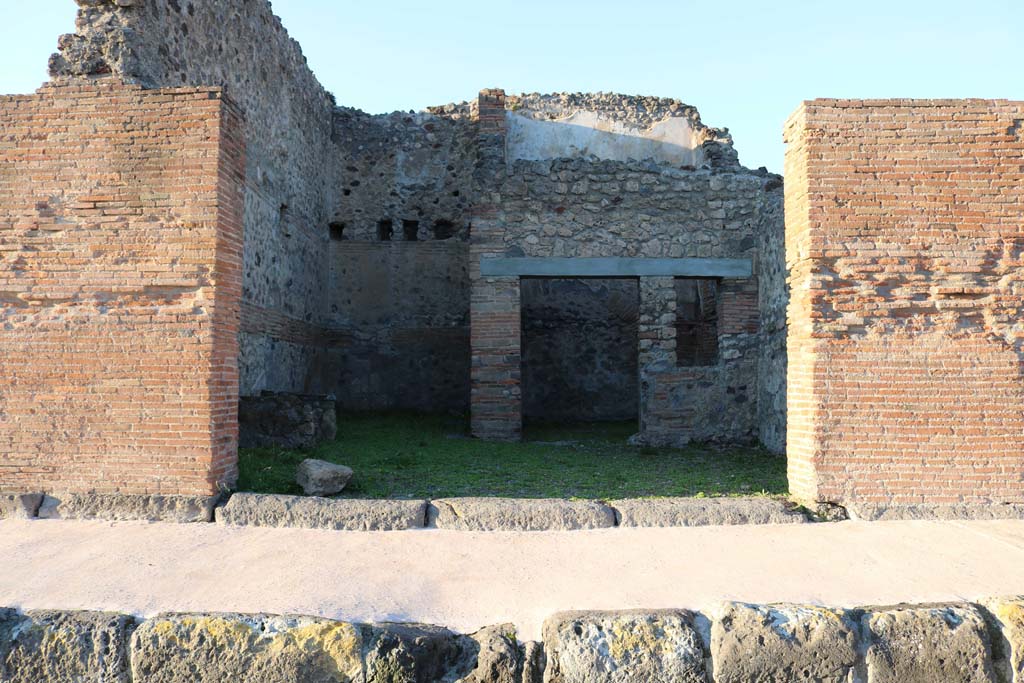 V.1.2 Pompeii. December 2018. Looking north to entrance doorway on Via di Nola. Photo courtesy of Aude Durand.


