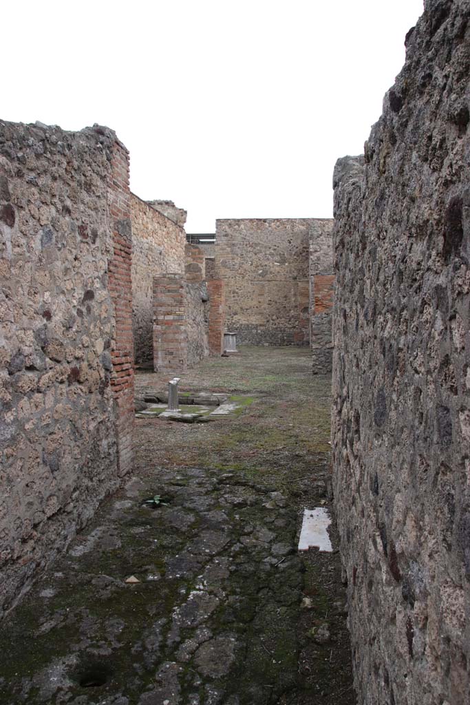 V.1.23 Pompeii. October 2020. Looking east from entrance. Photo courtesy of Klaus Heese.