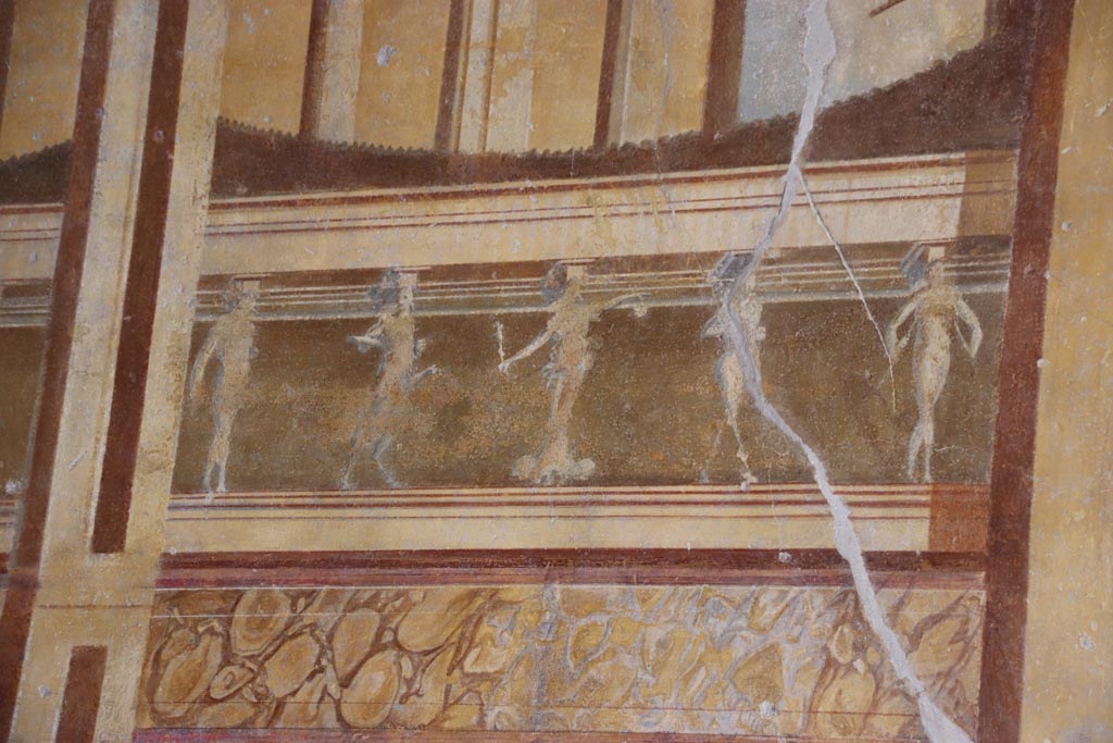V.2.i Pompeii. October 2023. Room 19, detail from upper west wall at north end. Photo courtesy of Klaus Heese.