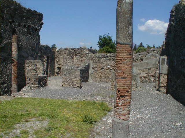VI.5.14 House.