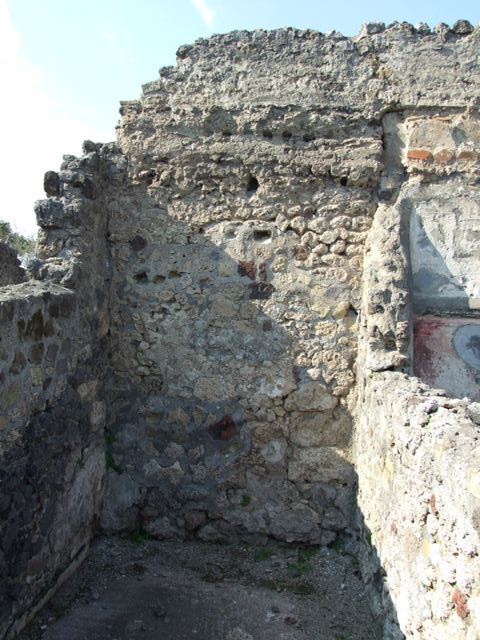 VI.7.3 Pompeii.  March 2009.  Doorway to Room 2.