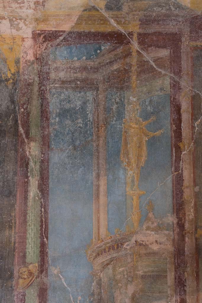 VI.8.3/5 Pompeii. April 2022. 
Room 12, detail from architectural panel on south side of central painting on east wall.
Photo courtesy of Johannes Eber.
