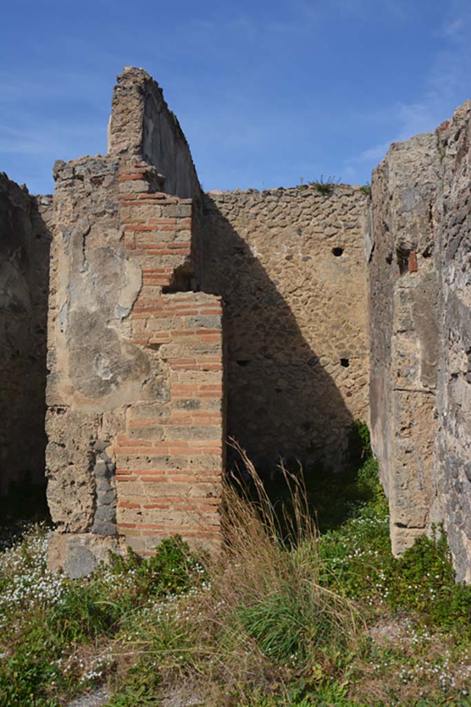 VI 15 5 Pompeii. March 2019. Doorway to cubiculum 3.
Foto Annette Haug, ERC Grant 681269 DCOR.
