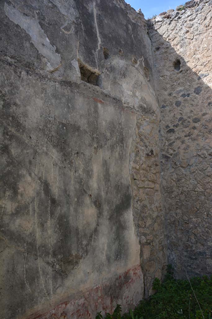 VI 15 5 Pompeii. March 2019. Cubiculum 4, looking north along west wall.
Foto Annette Haug, ERC Grant 681269 DCOR.
