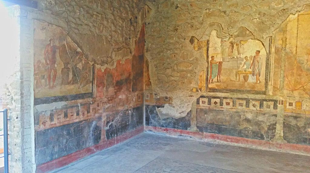 VI.16.7 Pompeii. December 2019. Room G, looking north-east across room from east portico. Photo courtesy of Giuseppe Ciaramella.