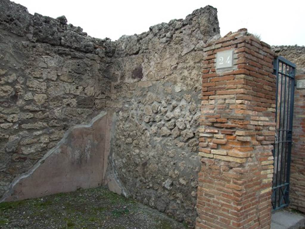VII.1.24 Pompeii. December 2007. North wall.