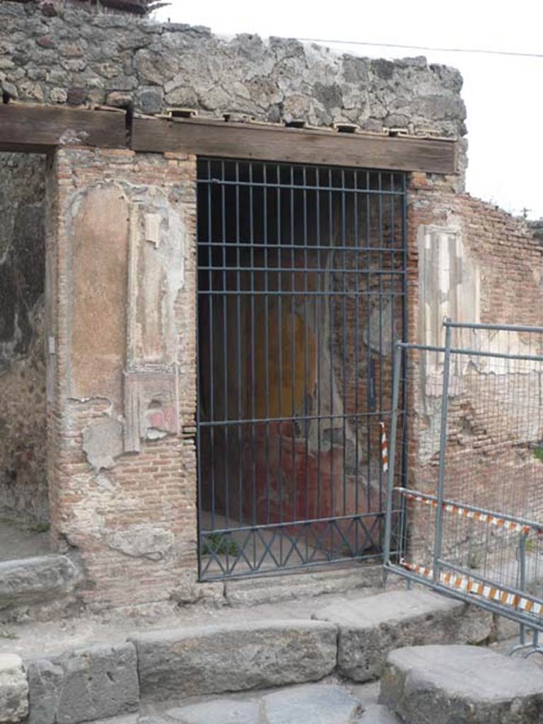 VII.2.45 Pompeii. May 2012. Entrance doorway. Photo courtesy of Buzz Ferebee.
