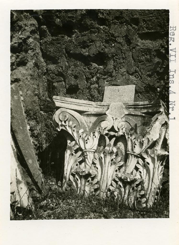 VII.4.1 Pompeii. Pre-1937-39. Detail of capital.
Photo courtesy of American Academy in Rome, Photographic Archive. Warsher collection no. 801.
