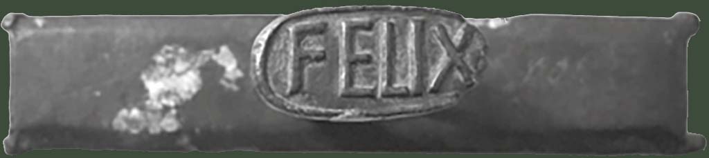 VII.6.38 Pompeii. Found 18th March 1761 was a bronze seal/stamp of Cipius Pamphilus Felix. On the handle is the name FELIX.
Now in Naples Archaeological Museum. Inventory number 4733.
