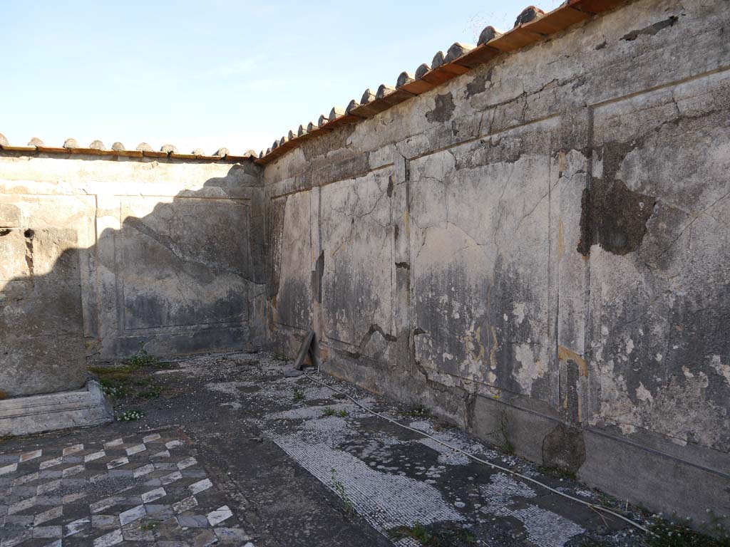 VII.7.32, Pompeii. September 2018. East wall of cella.
Foto Anne Kleineberg, ERC Grant 681269 DÉCOR.
