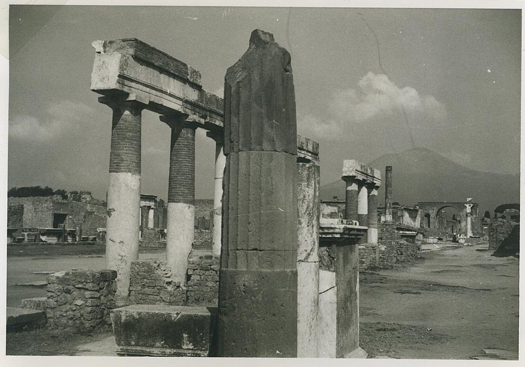 VII.8 Pompeii Forum. 1956. Looking north-west across the east side, from Eumachia’s portico. Photo courtesy of Rick Bauer.