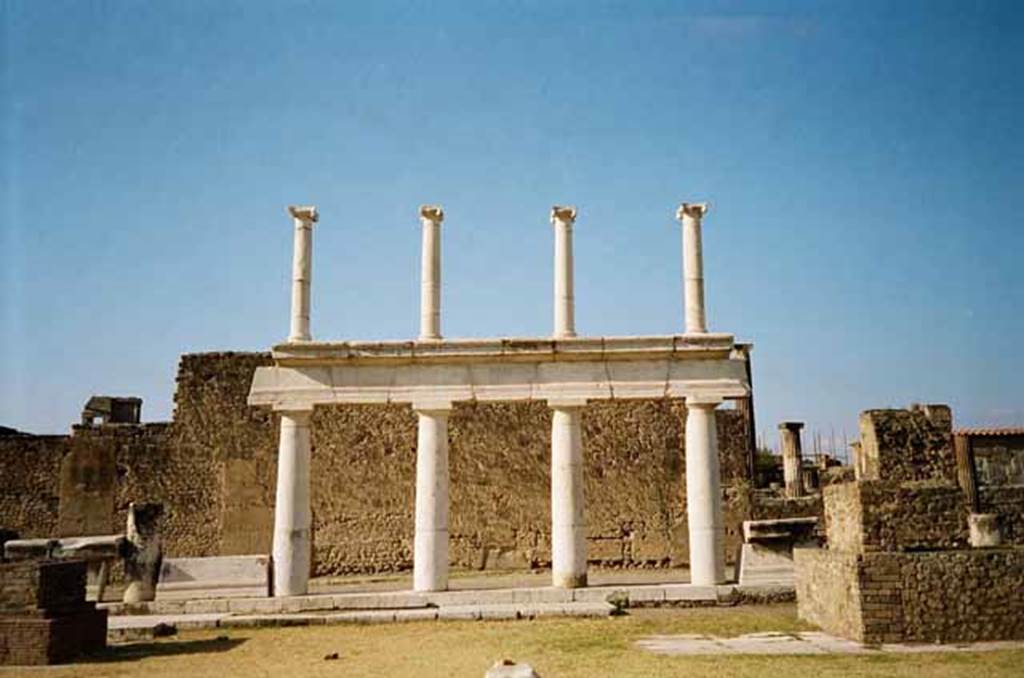 VII.8 Pompeii Forum. June 2010. Two-tier portico on west side. Photo courtesy of Rick Bauer.
