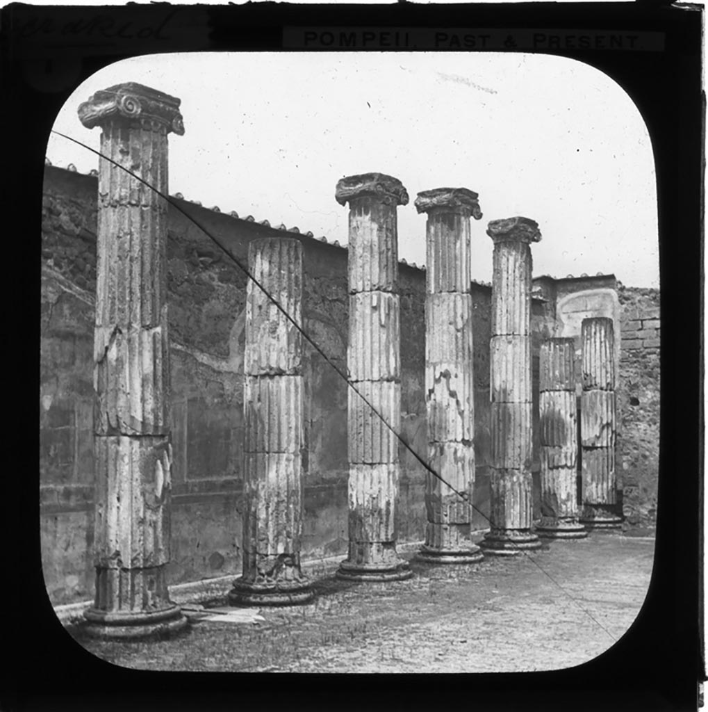 VII.8.1 Pompeii. Photo taken by York and Son, in or before 1890. Looking towards west wall of cella.
Used with the permission of the Institute of Archaeology, University of Oxford. File name Passmorebx9im028. Resource ID. 36560.
See photo on University of Oxford HEIR database
