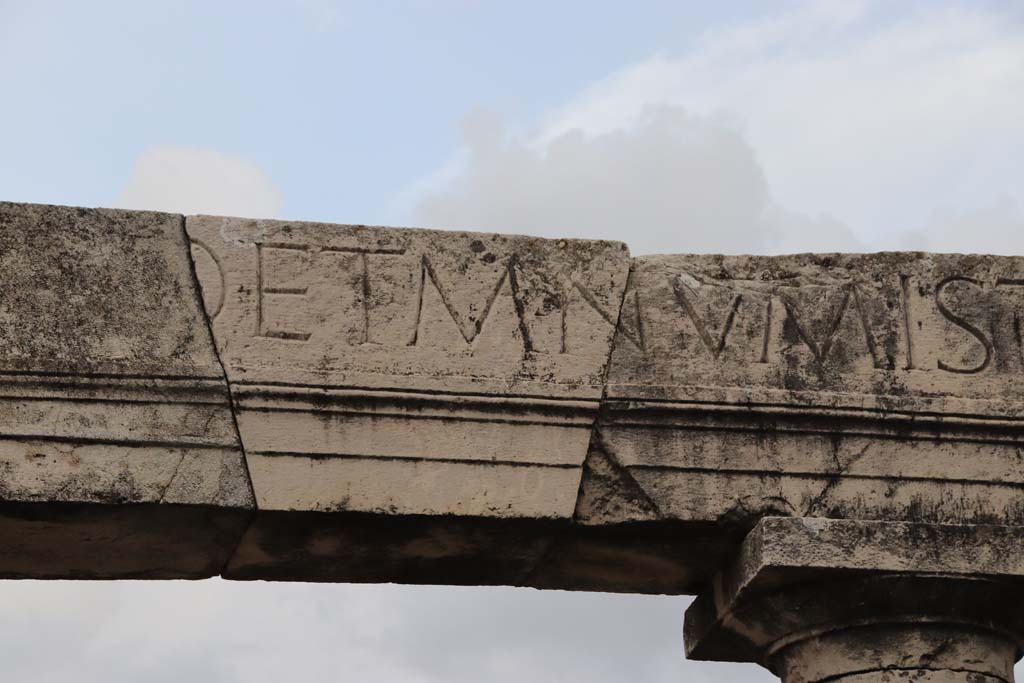 VII.9.1 Pompeii. October 2020. Eumachia’s Building portico, detail of part of inscription. Photo courtesy of Klaus Heese.