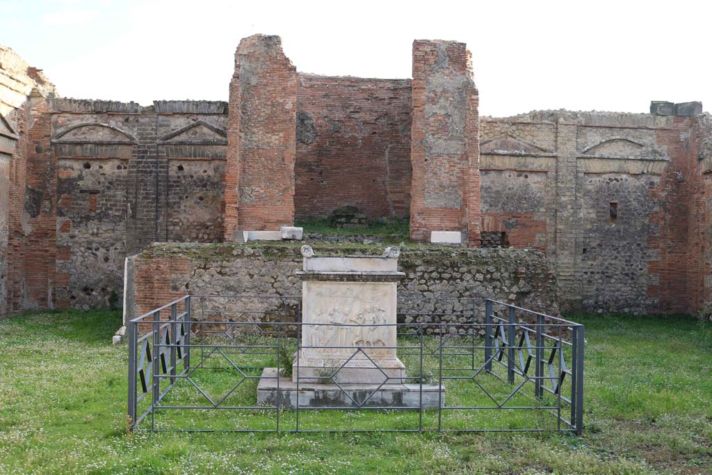 VII.9.2, Pompeii. December 2108. Looking east to altar, cella and podium. Photo courtesy of Aude Durand. 