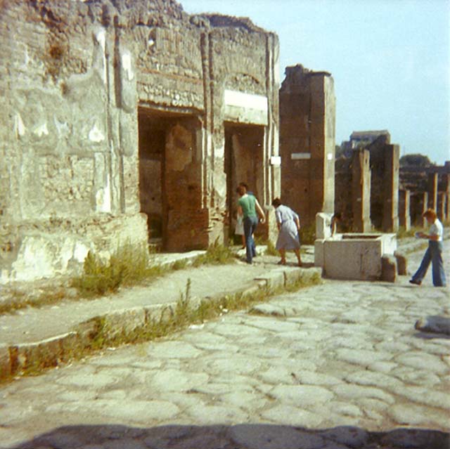 VII.9.67 Pompeii. March 2009.  Entrance with stairs, on right.