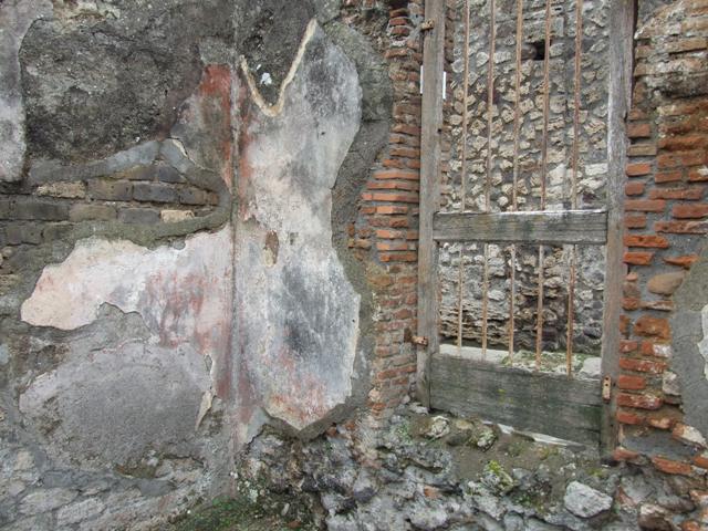 VII.14.5 Pompeii.  March 2009.  Room 15.  Corridor leading south to kitchen area.  Sill.