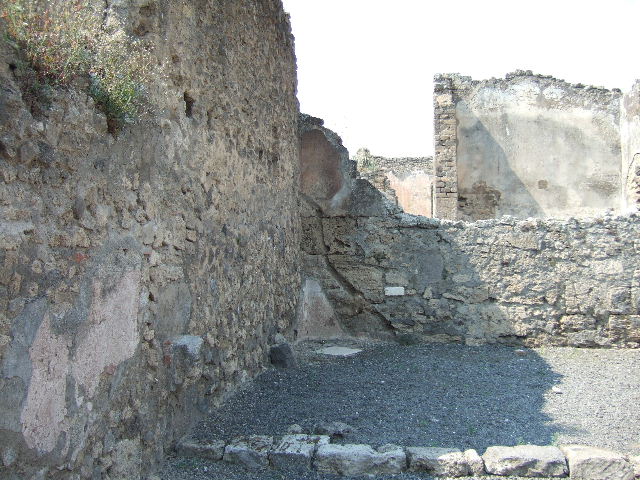 VII.14.6 Pompeii.  Shop.  Rear room.

