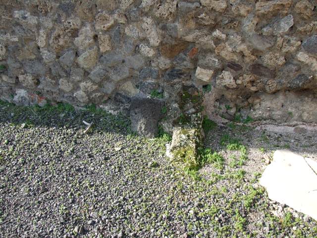 VII.14.6 Pompeii.  Shop.  North west corner of rear room.