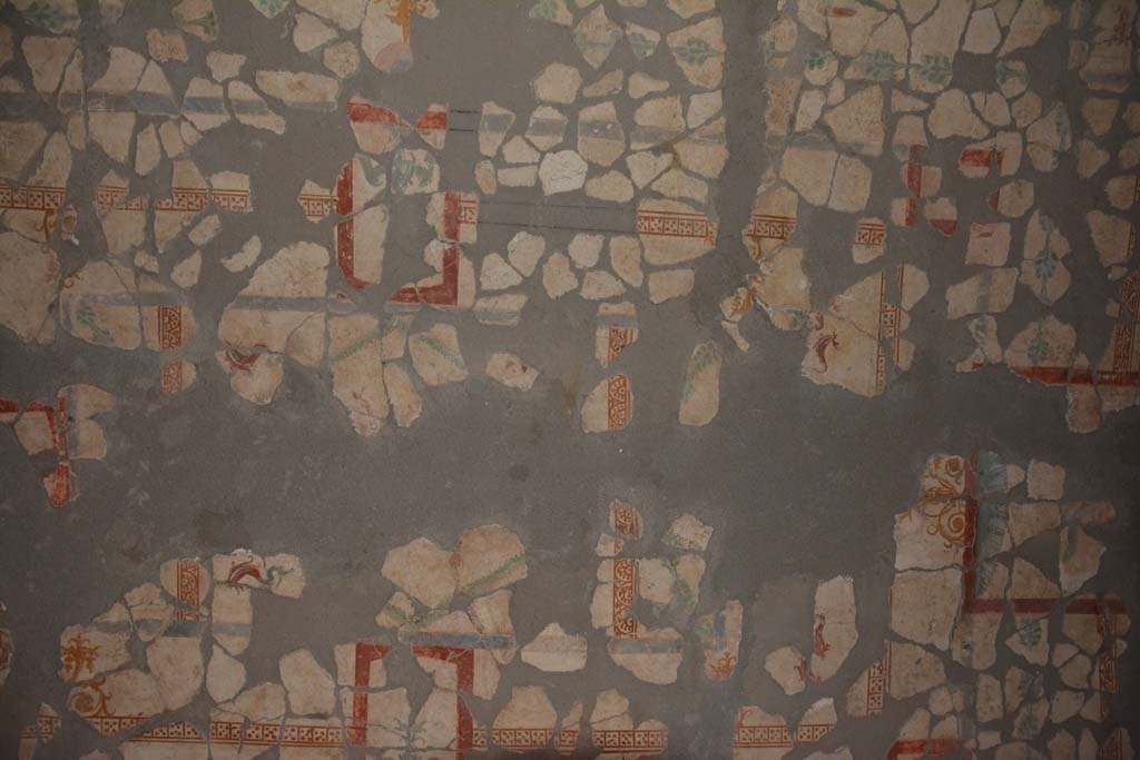 VII.16.22 Pompeii. October 2018. Cubiculum 49, detail from ceiling.
Foto Annette Haug, ERC Grant 681269 DCOR.

