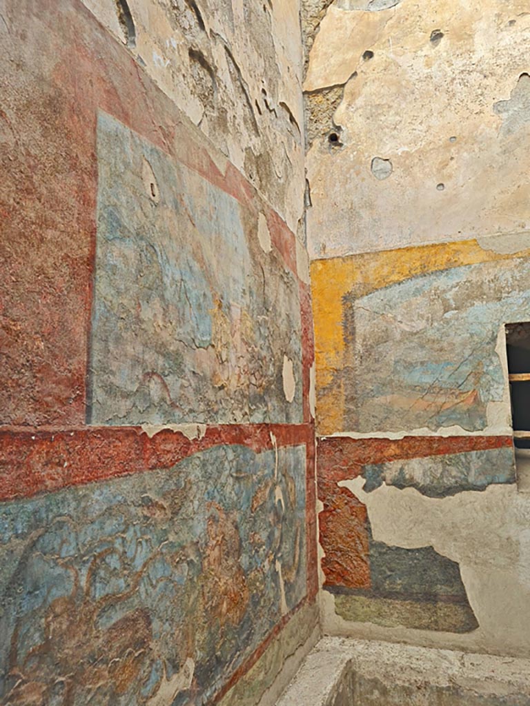VII.16.a Pompeii. November 2023. Room 9, north-west corner. Photo courtesy of Giuseppe Ciaramella.
