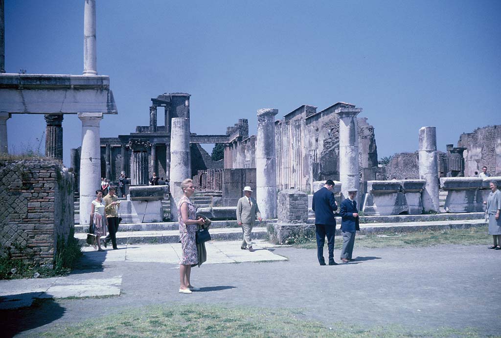 VIII.1.1 Pompeii. June 1962. Looking west from Forum towards Basilica. Photo courtesy of Rick Bauer.