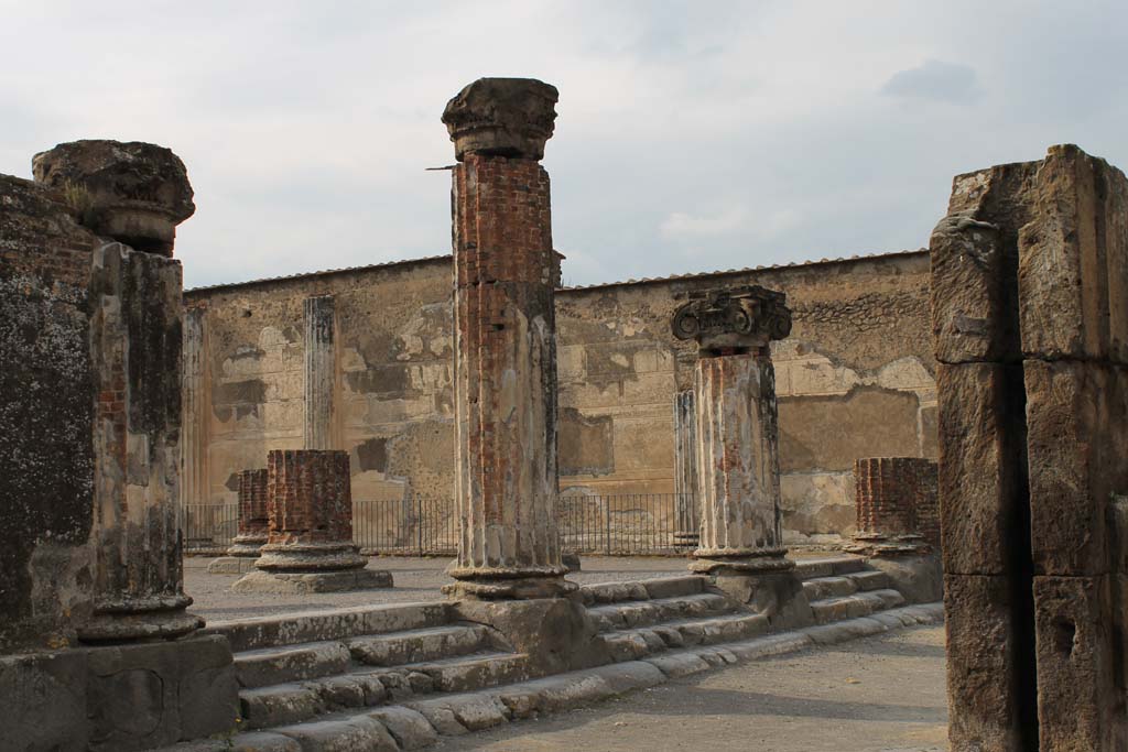 VIII.1.1 Pompeii. December 2005. Basilica, looking north across entrance, columns and steps.