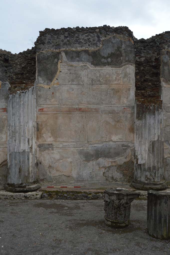 VIII.1.1 Pompeii, March 2018. Looking towards detail of decoration from south wall. 
Foto Taylor Lauritsen, ERC Grant 681269 DÉCOR.
