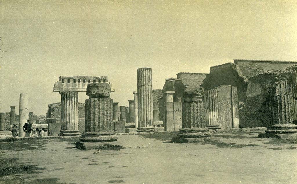 VIII.1.1 Pompeii. 5th June 1925. Basilica, looking east across main central room. Photo courtesy of Rick Bauer.