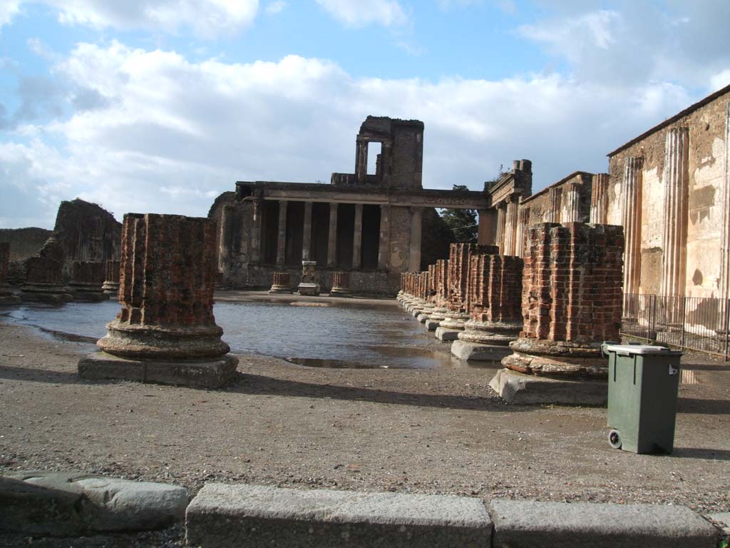 VIII.1.1 Pompeii. December 2004. Basilica, looking west across main central room to the Tribunal.
