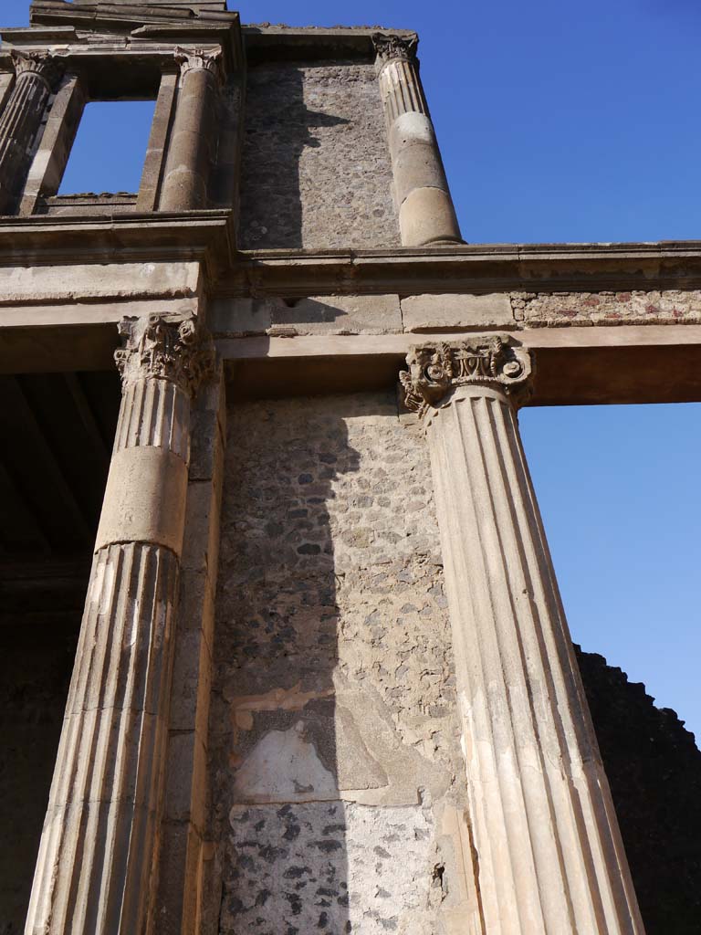 VIII.1.1, Basilica, Pompeii. March 2019. Tribunal, with upper floor.
Foto Anne Kleineberg, ERC Grant 681269 DÉCOR.
