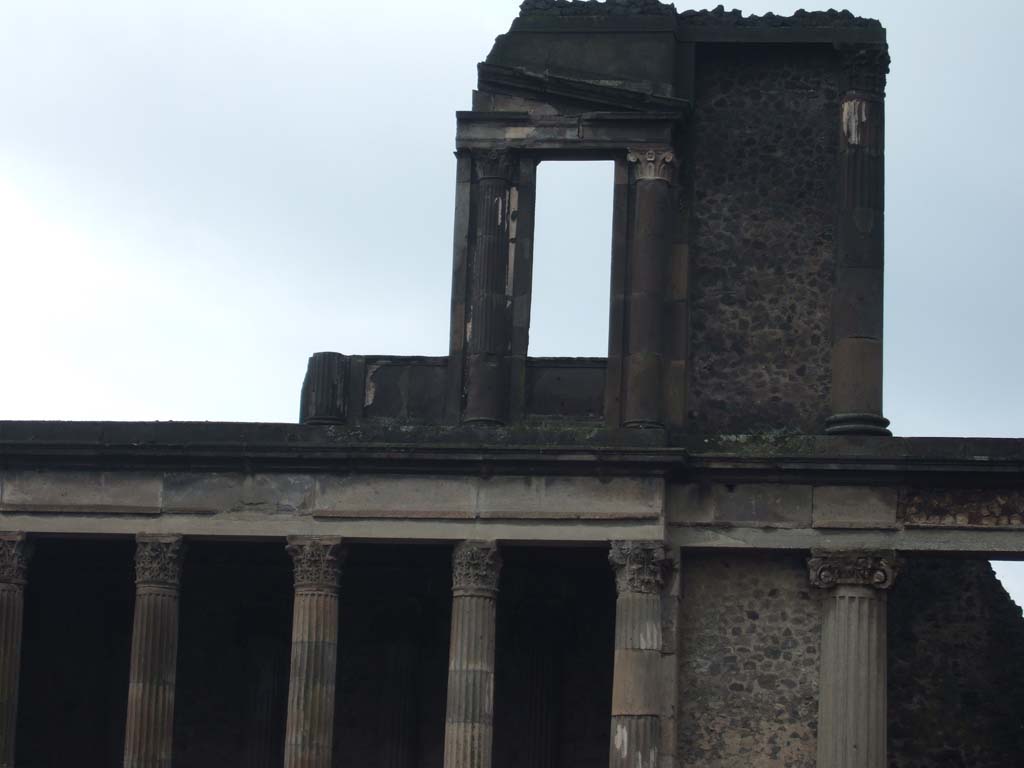 VIII.1.1 Pompeii. December 2005. North end of Tribunal showing upper floor.
