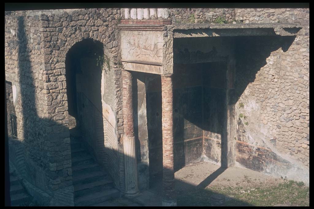 VIII.1.a Pompeii. North end of portico. 
Photographed 1970-79 by Günther Einhorn, picture courtesy of his son Ralf Einhorn.
