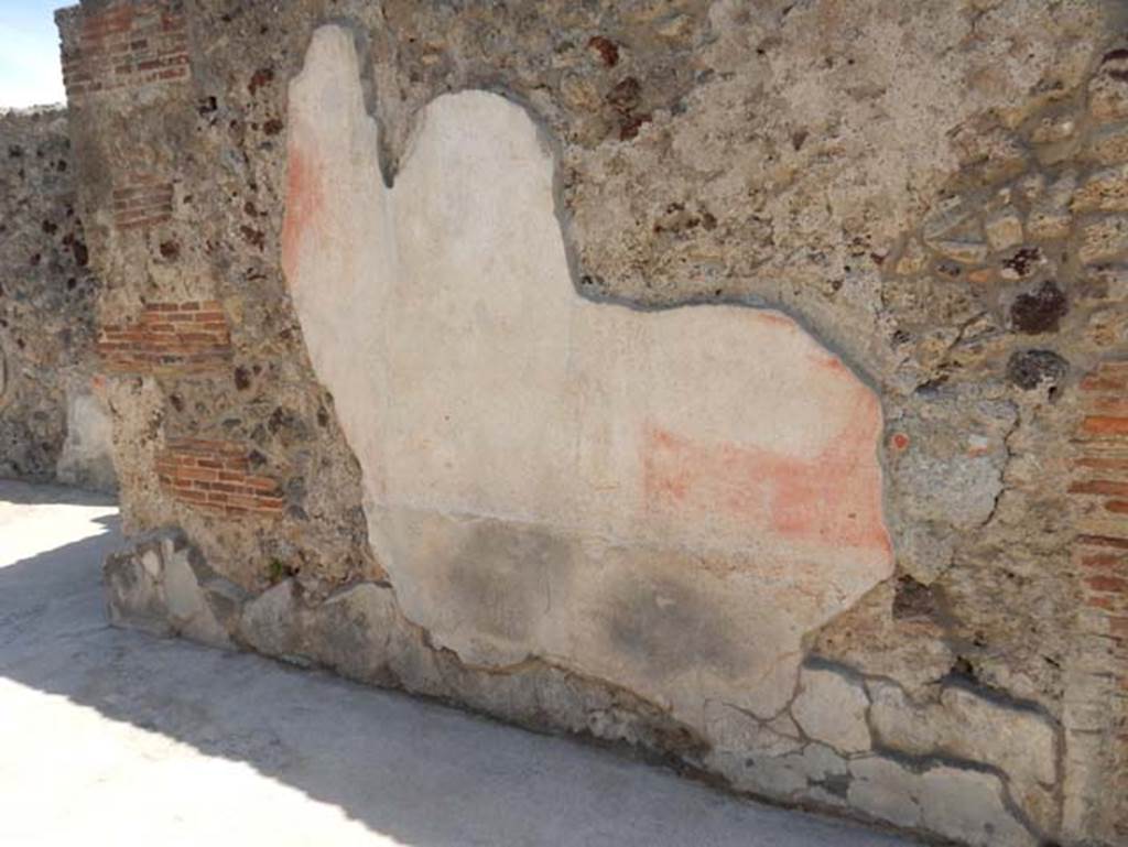VIII.2.13 Pompeii. May 2018. Tablinum, south wall. Photo courtesy of Buzz Ferebee